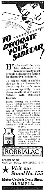 Robbialac Enamel Touch Up Paint                                  